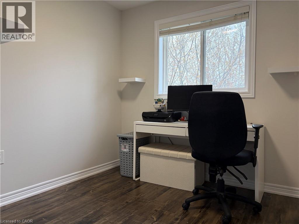 122 DUNDAS Street E Unit# 18, Waterdown, Ontario, L9H7K6 — Photo 18