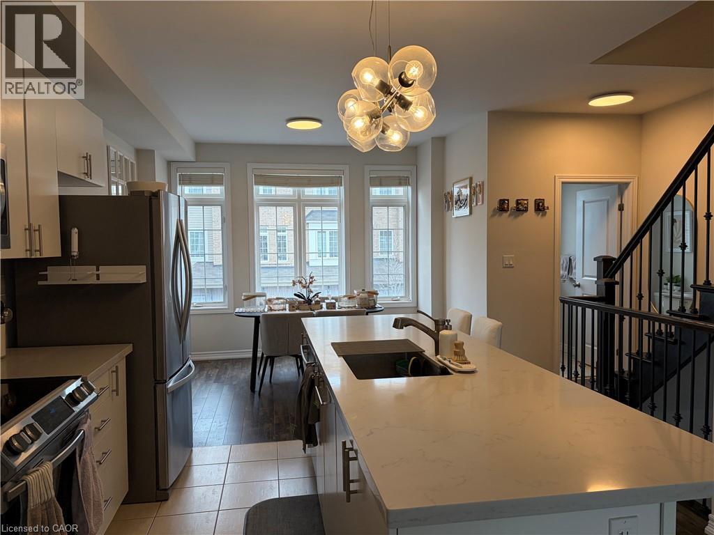 122 DUNDAS Street E Unit# 18, Waterdown, Ontario, L9H7K6 — Photo 7