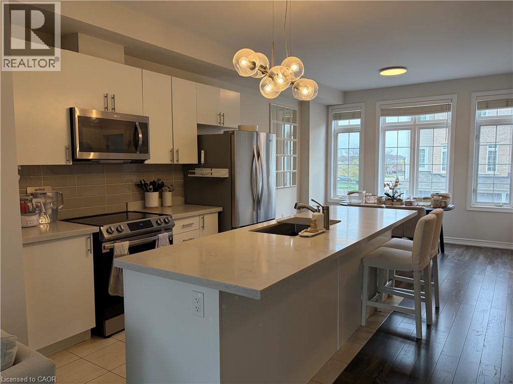 122 DUNDAS Street E Unit# 18, Waterdown, Ontario, L9H7K6 — Photo 8