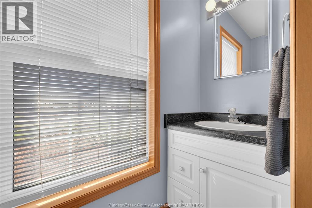 1201 GESTO Sideroad, Essex, Ontario, N8M2X6 — Photo 17