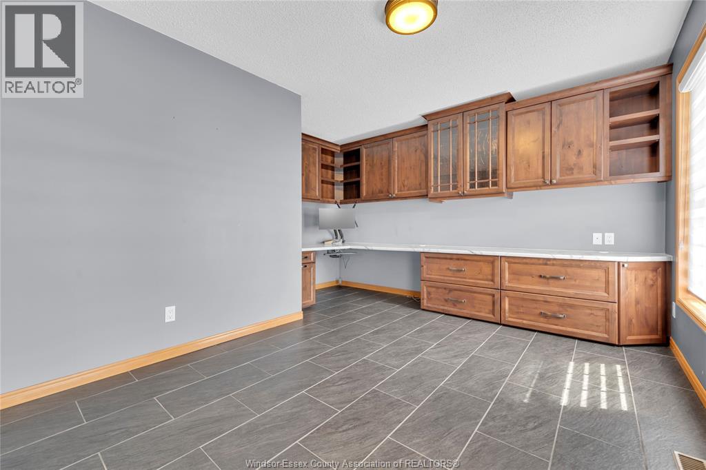 1201 GESTO Sideroad, Essex, Ontario, N8M2X6 — Photo 4