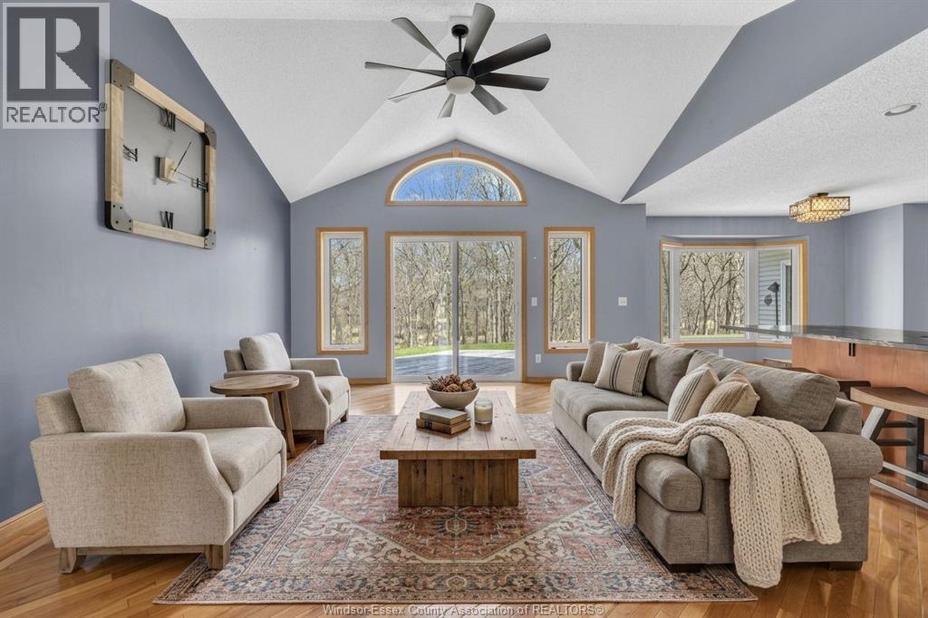 1201 GESTO Sideroad, Essex, Ontario, N8M2X6 — Photo 6