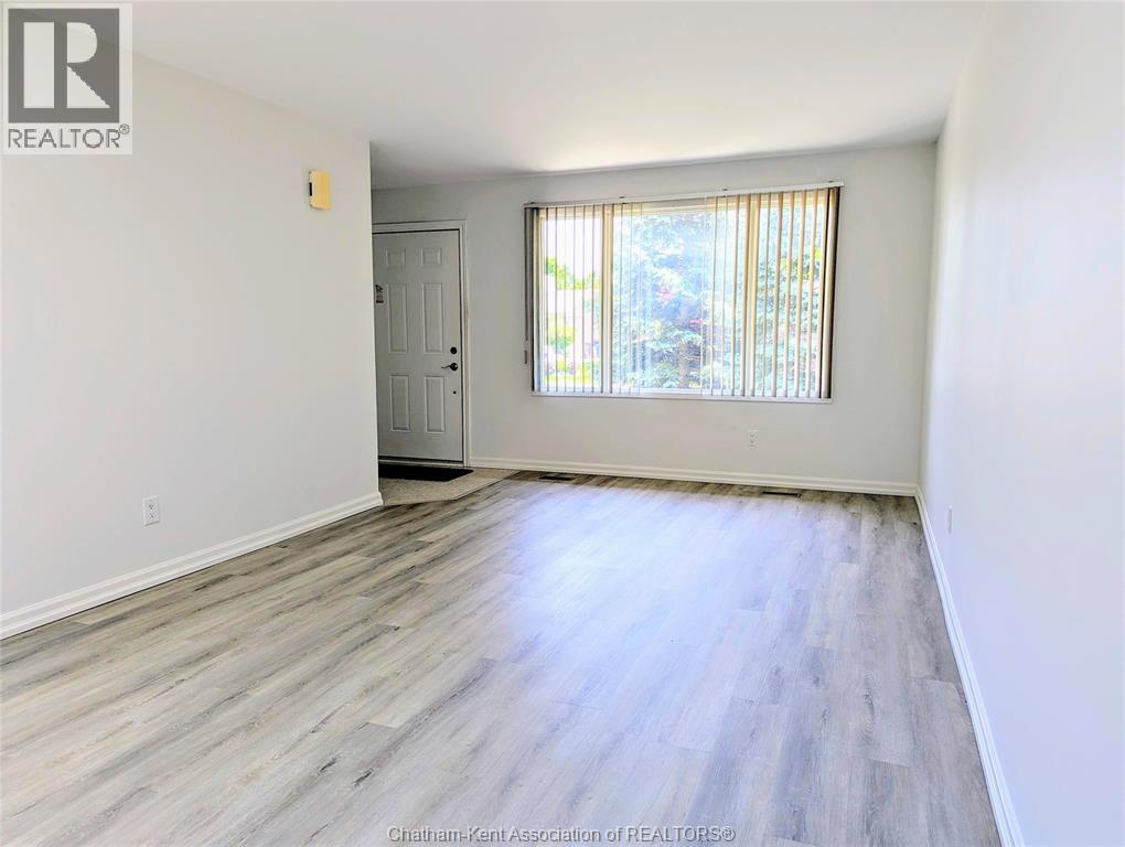 56 WILLOWDALE PLACE, Chatham, Ontario, N7L4M8 — Photo 11