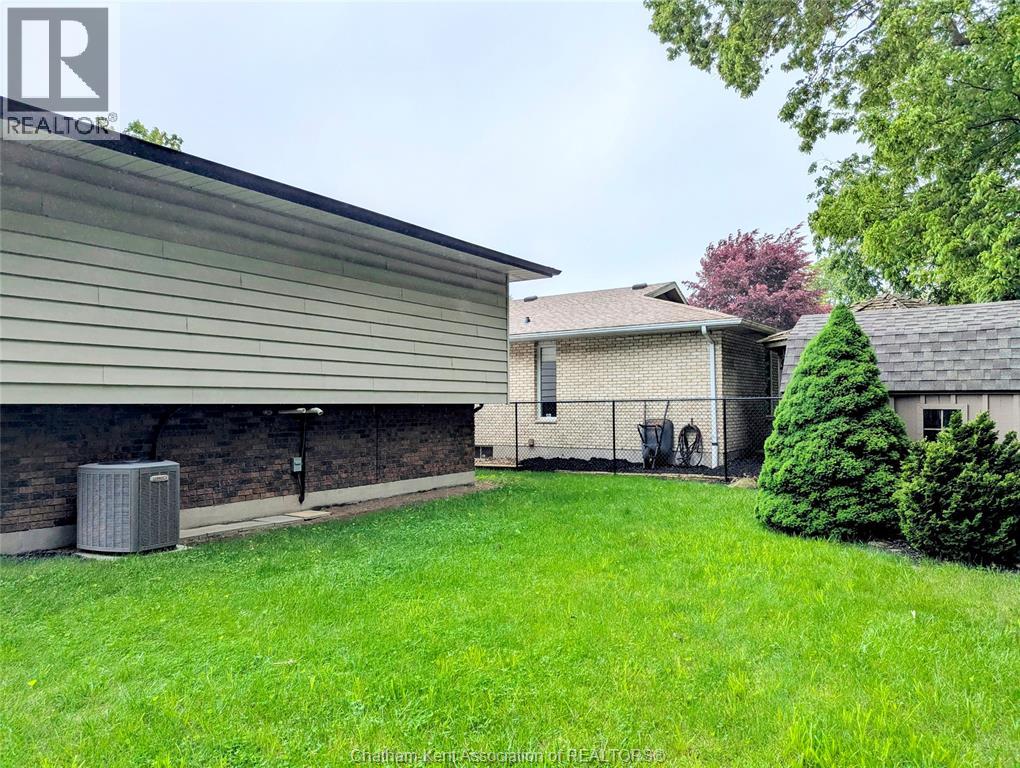 56 WILLOWDALE PLACE, Chatham, Ontario, N7L4M8 — Photo 27