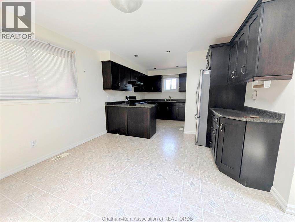 56 WILLOWDALE PLACE, Chatham, Ontario, N7L4M8 — Photo 8