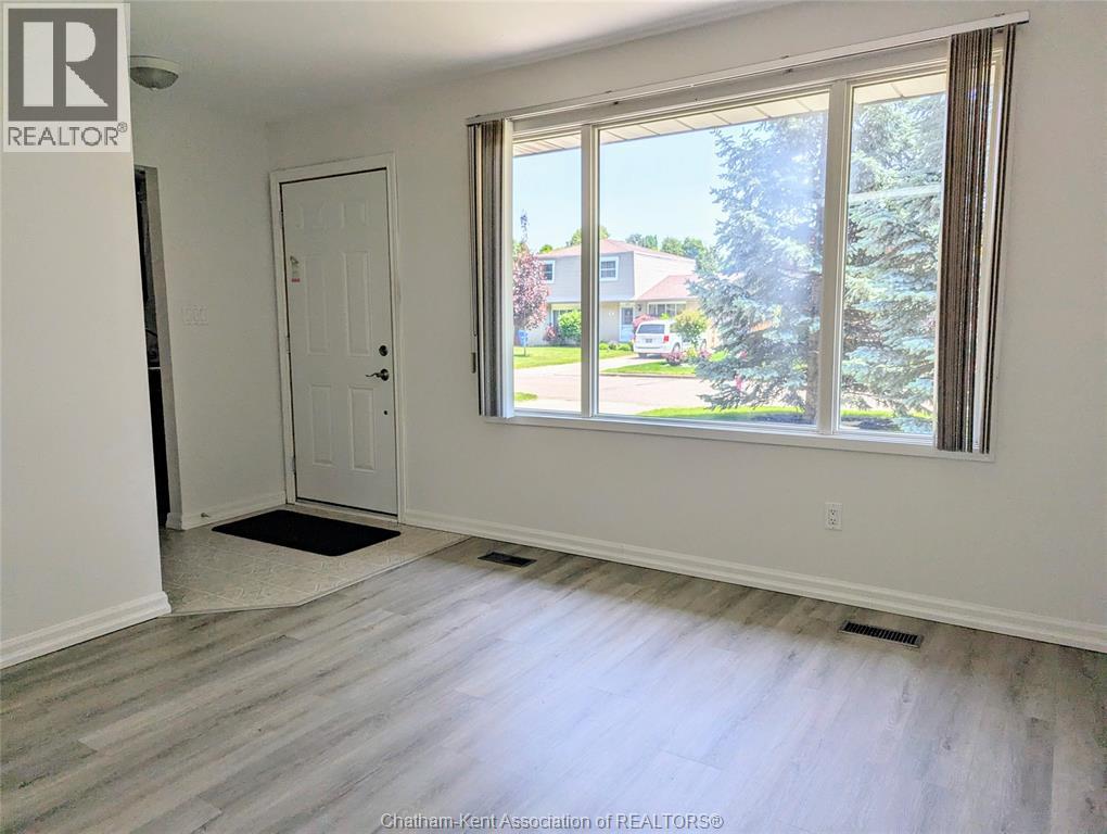 56 WILLOWDALE PLACE, Chatham, Ontario, N7L4M8 — Photo 9