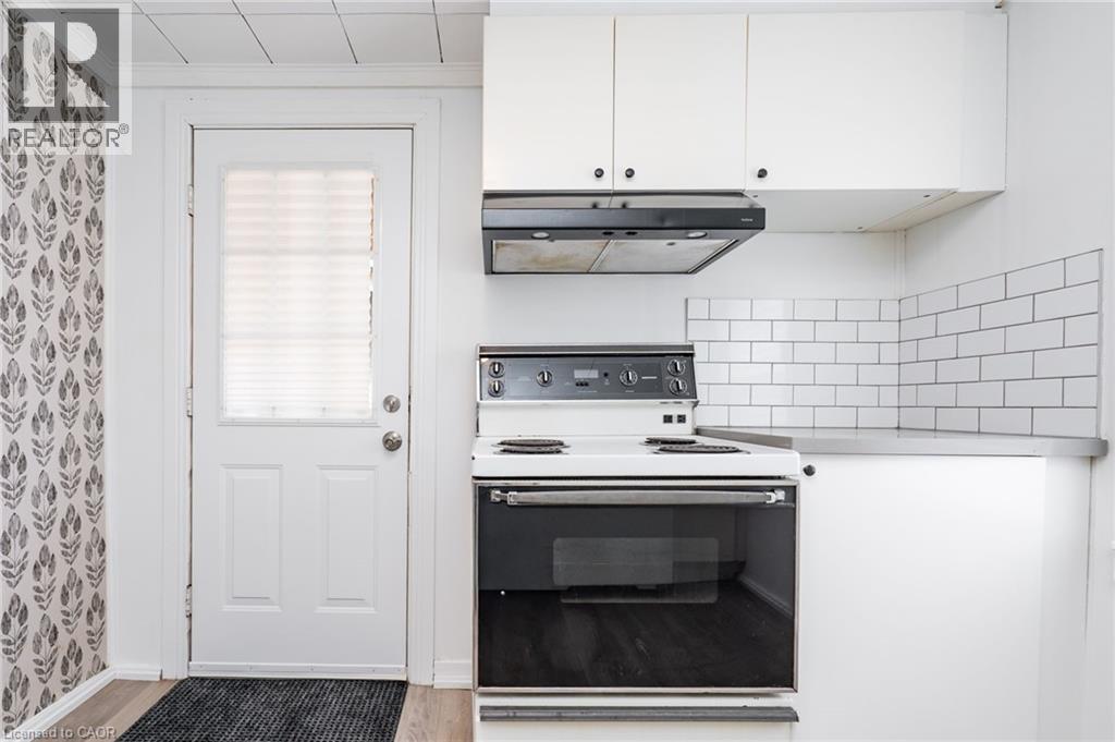 36 & 38 BRUCE Street, Oshawa, Ontario, L1H1P7 — Photo 6