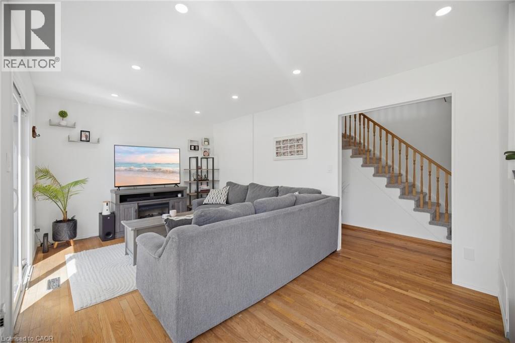 2395 ARNOLD Crescent, Burlington, Ontario, L7P4J2 — Photo 21