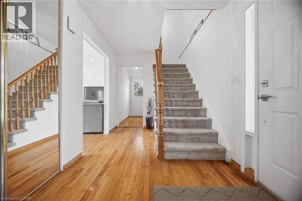 2395 ARNOLD Crescent, Burlington, Ontario, L7P4J2 — Photo 23