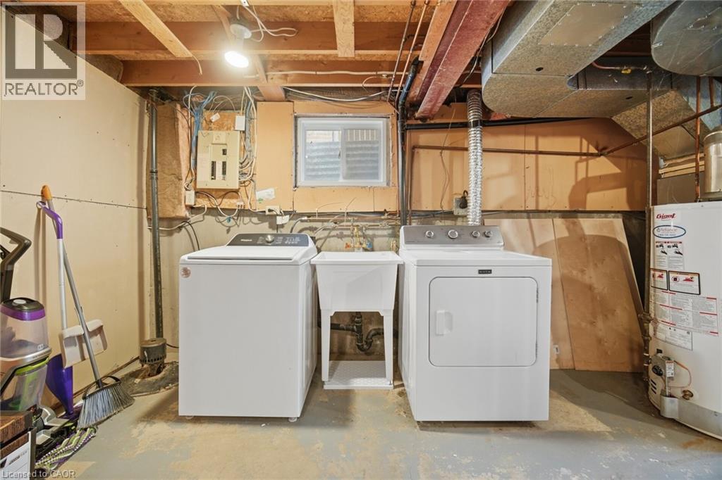 2395 ARNOLD Crescent, Burlington, Ontario, L7P4J2 — Photo 37