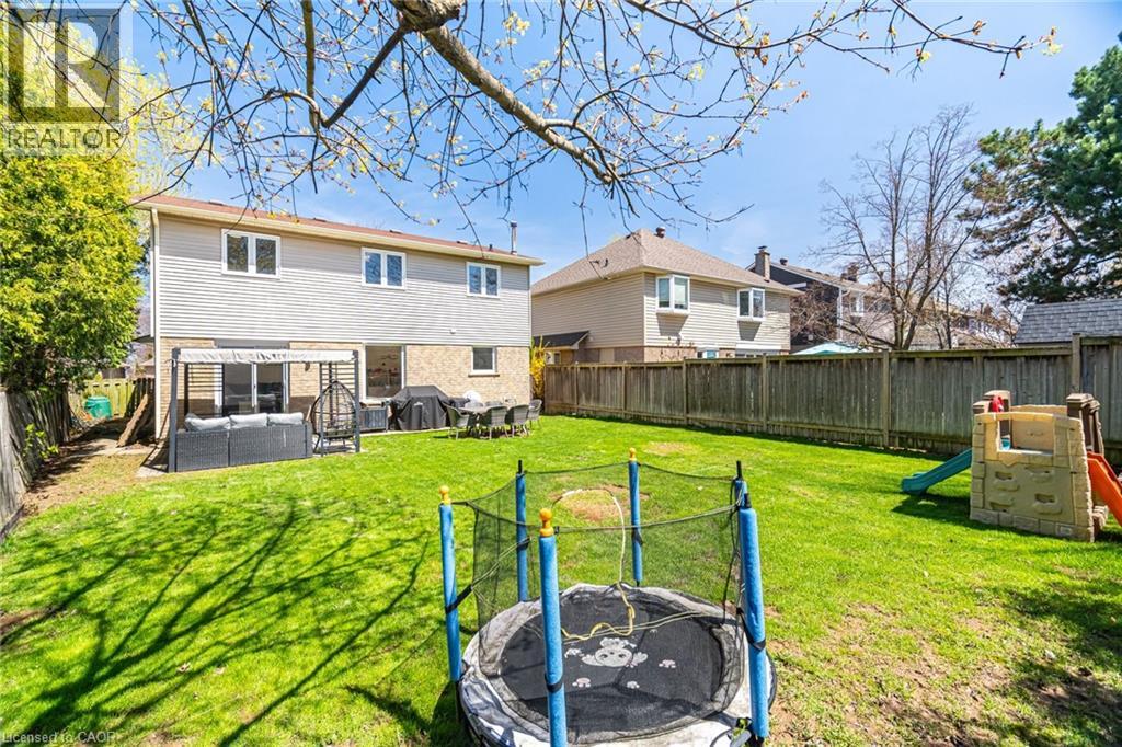 2395 ARNOLD Crescent, Burlington, Ontario, L7P4J2 — Photo 45