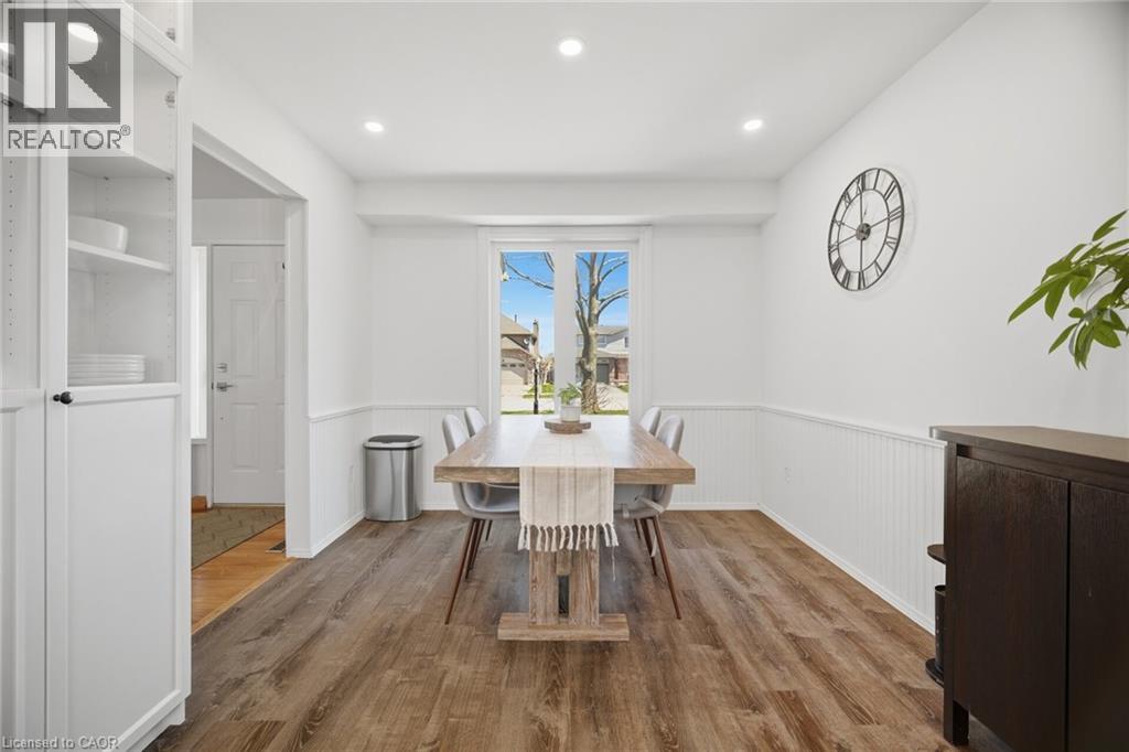 2395 ARNOLD Crescent, Burlington, Ontario, L7P4J2 — Photo 7