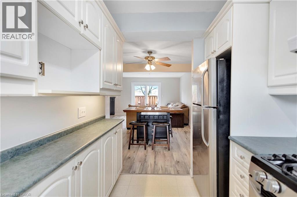 32 MONTCLAIR Crescent, Simcoe, Ontario, N3Y4R9 — Photo 10
