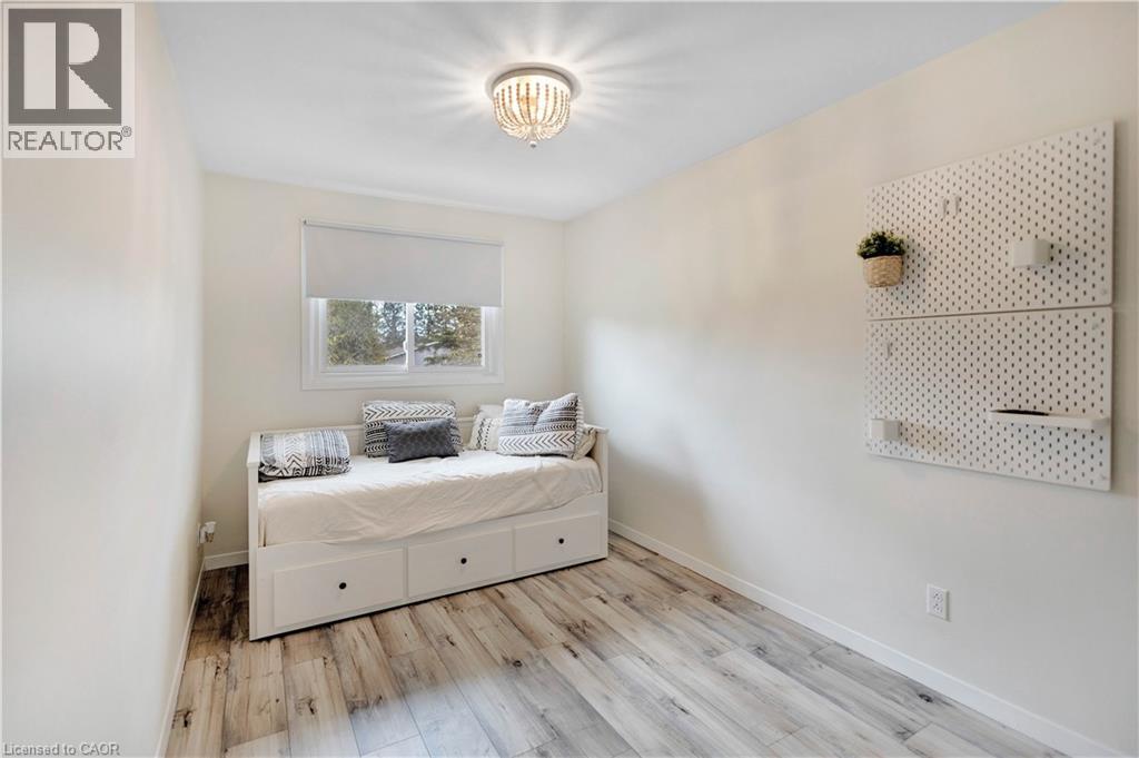 32 MONTCLAIR Crescent, Simcoe, Ontario, N3Y4R9 — Photo 19