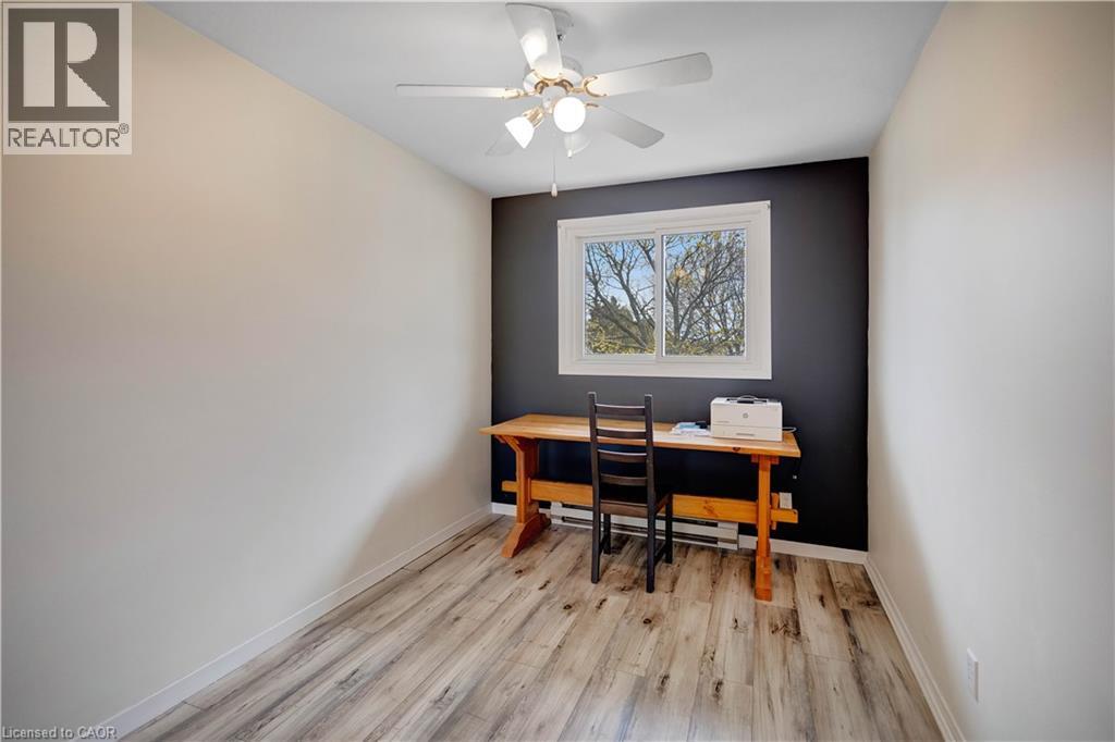 32 MONTCLAIR Crescent, Simcoe, Ontario, N3Y4R9 — Photo 21