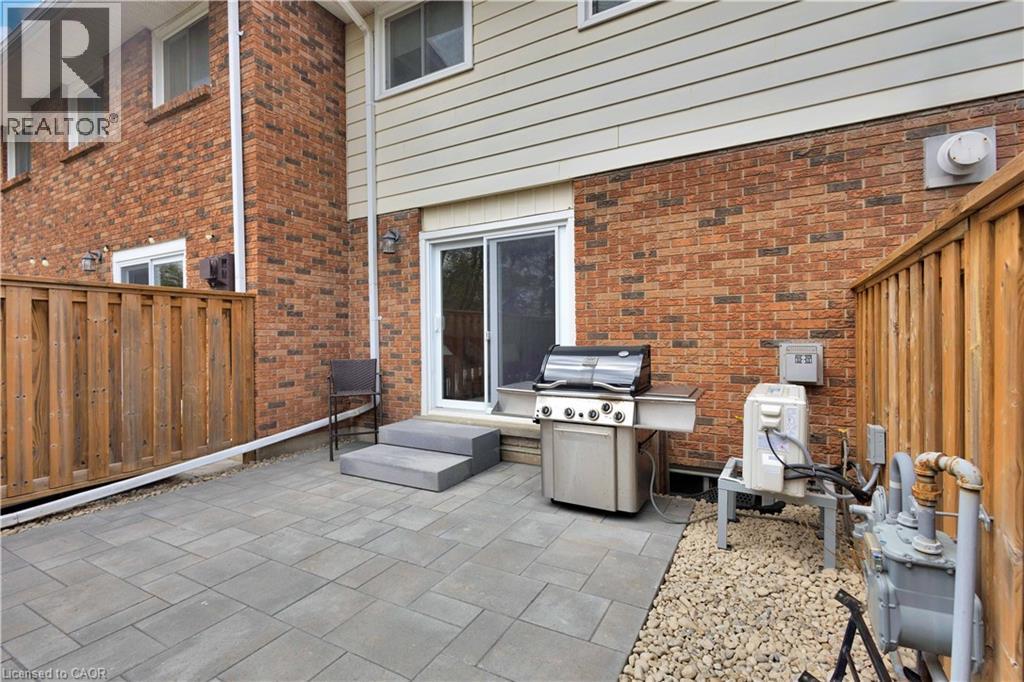 32 MONTCLAIR Crescent, Simcoe, Ontario, N3Y4R9 — Photo 31