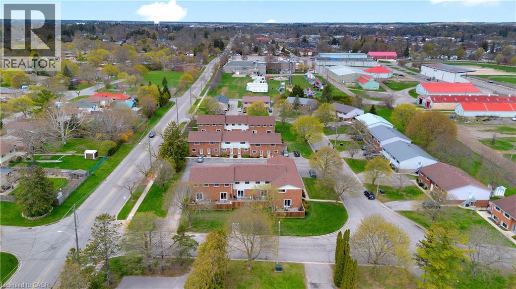 32 MONTCLAIR Crescent, Simcoe, Ontario, N3Y4R9 — Photo 37