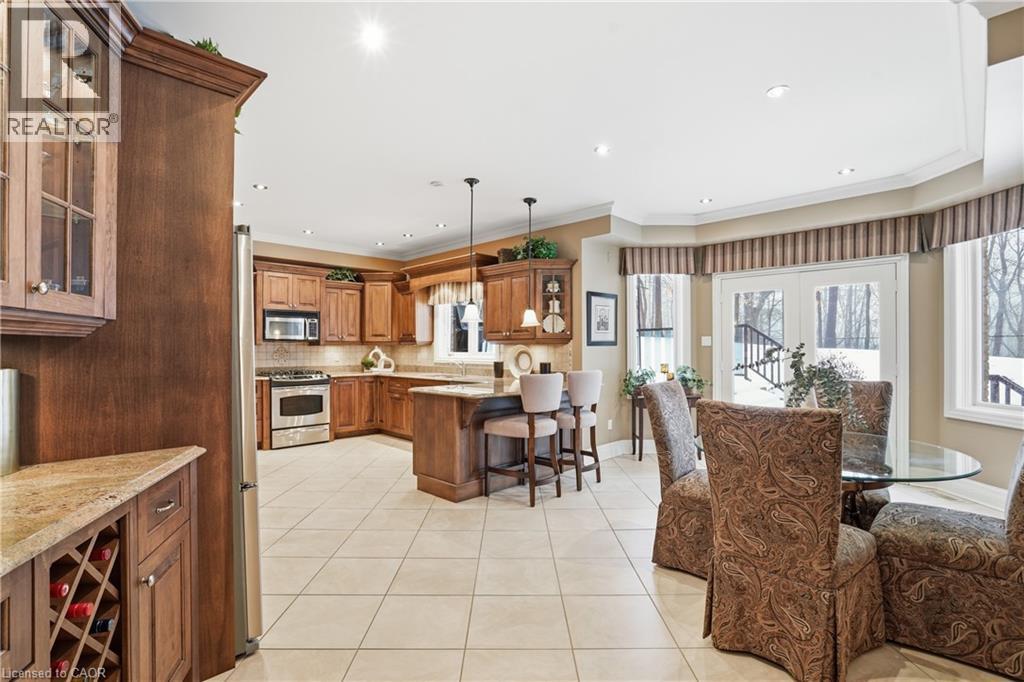 1121 FORESTVALE Drive, Burlington, Ontario, L7P4W3 — Photo 14