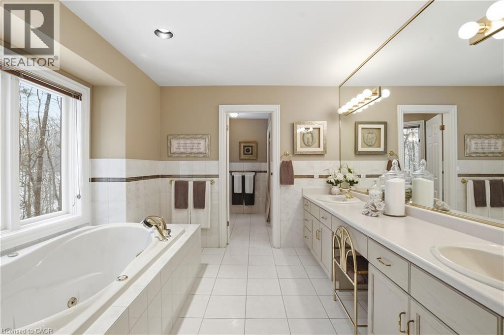 1121 FORESTVALE Drive, Burlington, Ontario, L7P4W3 — Photo 23