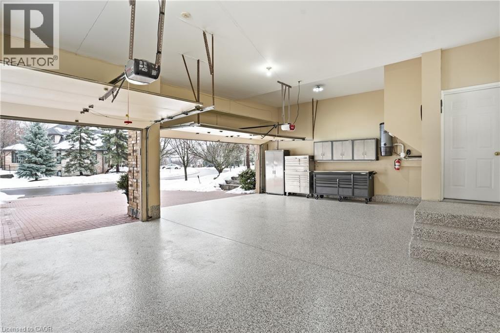 1121 FORESTVALE Drive, Burlington, Ontario, L7P4W3 — Photo 41