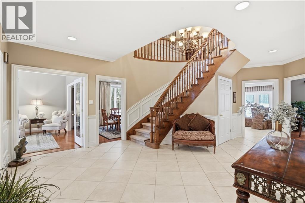 1121 FORESTVALE Drive, Burlington, Ontario, L7P4W3 — Photo 6