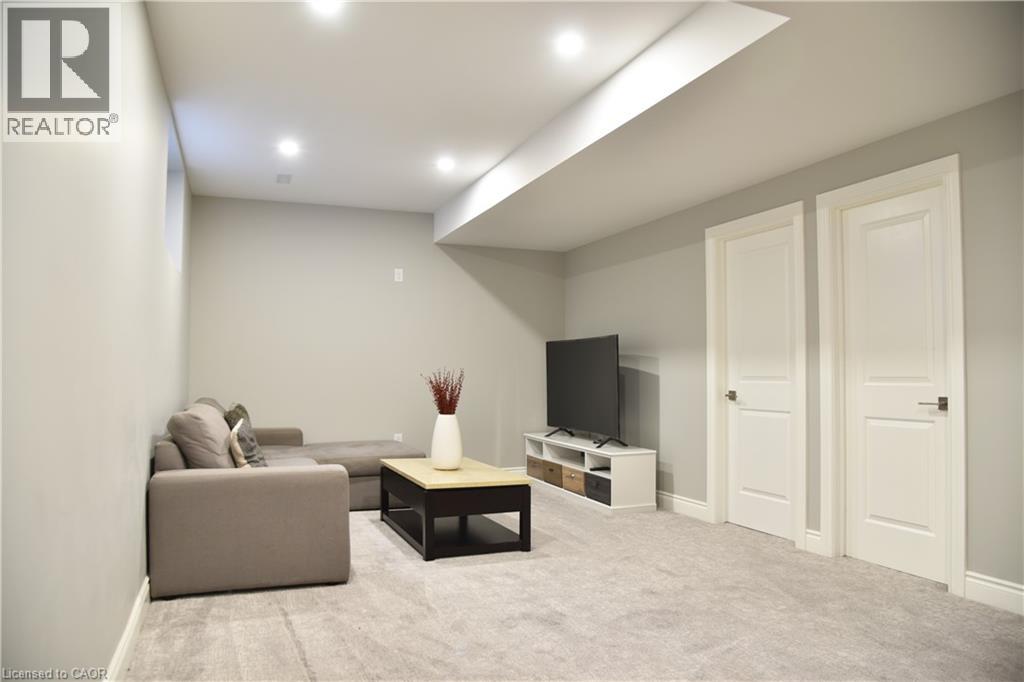 1930 JIM HEBB Way, London, Ontario, N6H5K3 — Photo 28