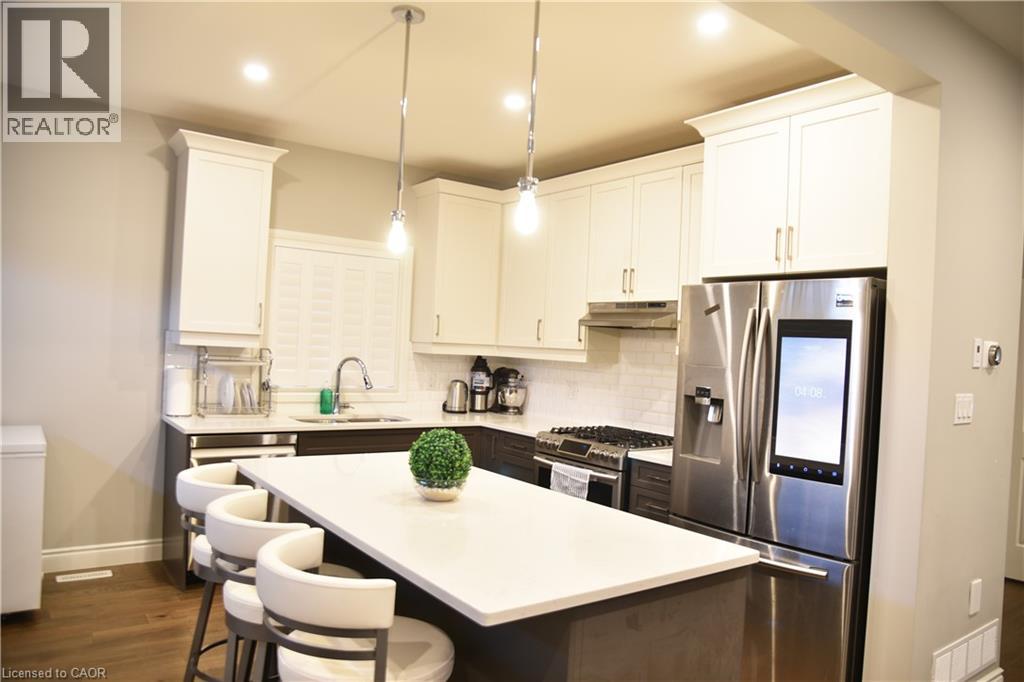 1930 JIM HEBB Way, London, Ontario, N6H5K3 — Photo 9