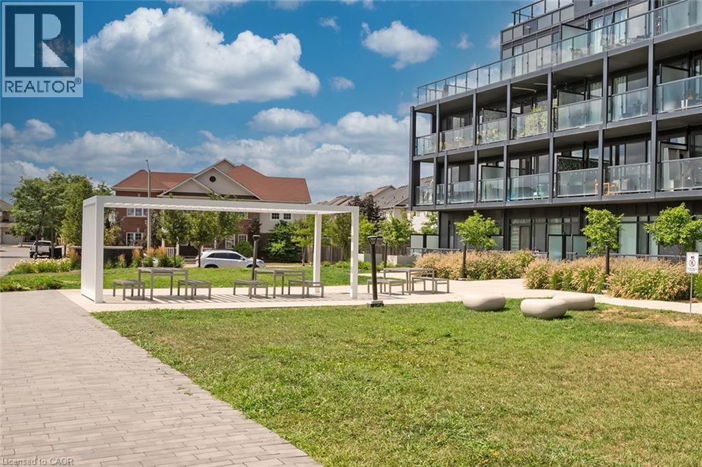 3210 DAKOTA Common Unit# A106, Burlington, Ontario, L7M2A8 — Photo 28