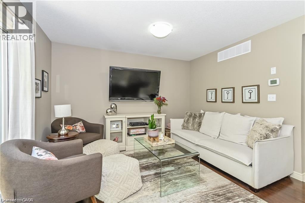 300 FALLOWFIELD Drive Unit# 12, Kitchener, Ontario, N2C2T8 — Photo 14
