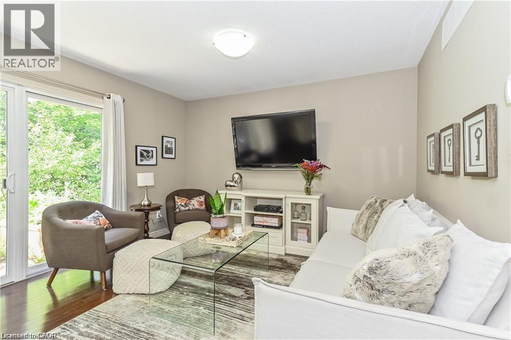 300 FALLOWFIELD Drive Unit# 12, Kitchener, Ontario, N2C2T8 — Photo 15