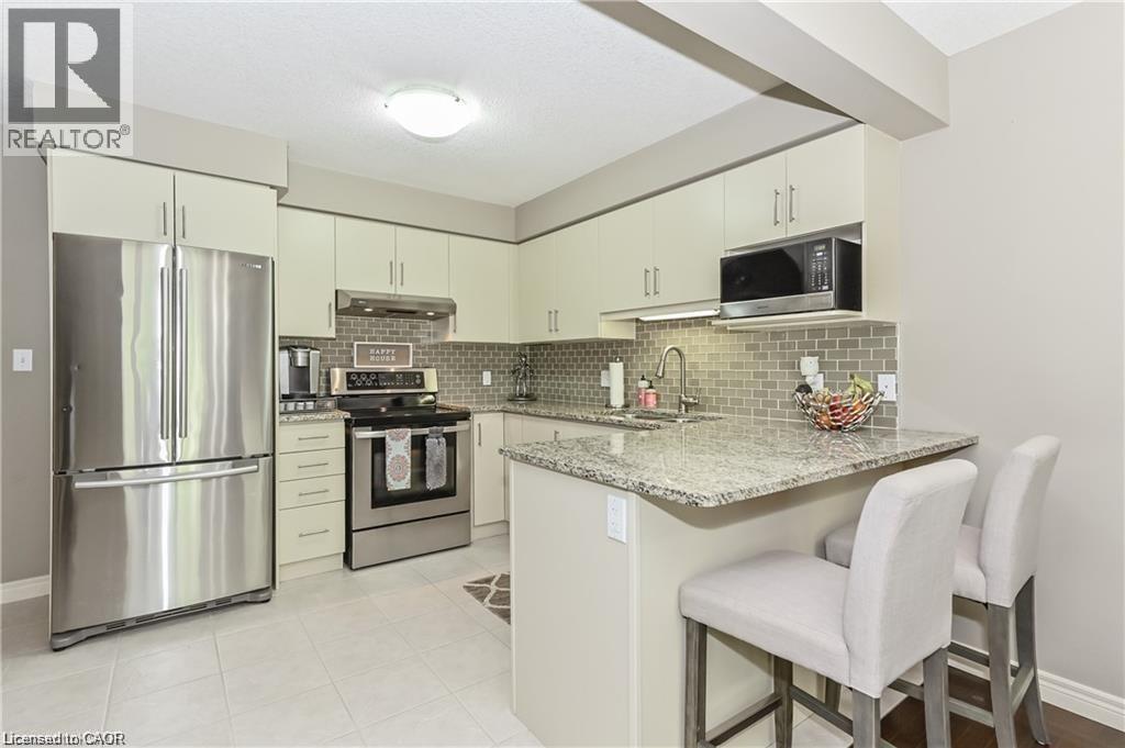 300 FALLOWFIELD Drive Unit# 12, Kitchener, Ontario, N2C2T8 — Photo 9