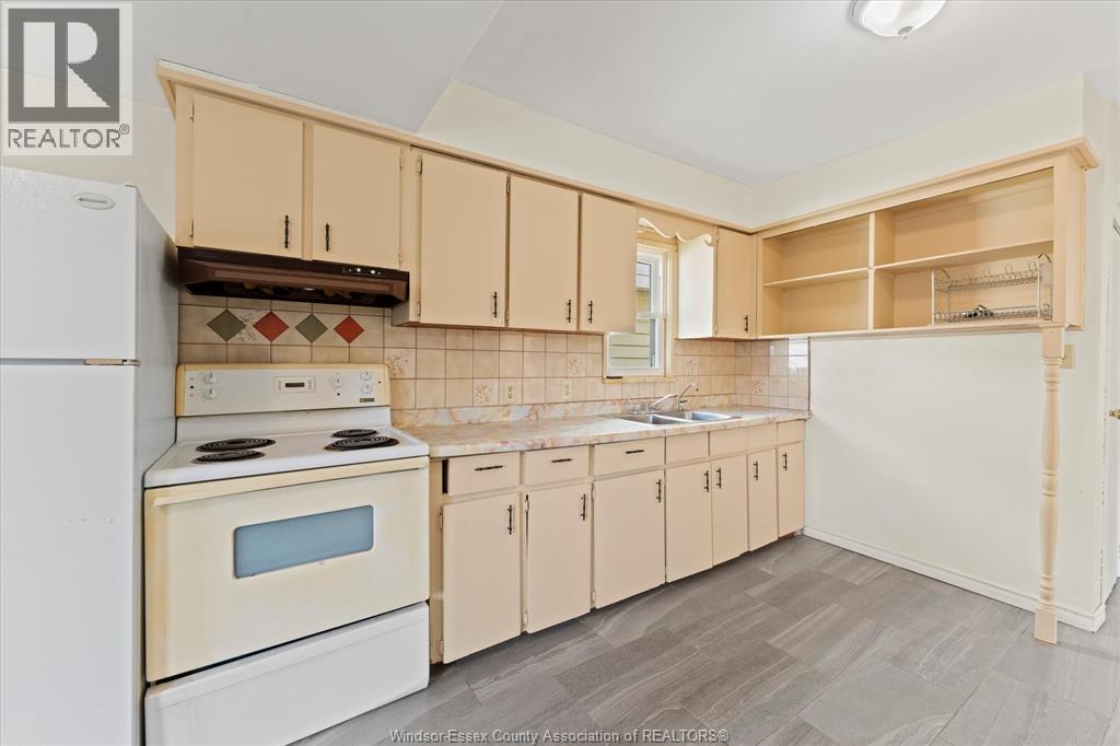 1031 LOUIS AVE, Windsor, Ontario, N9A1Y1 — Photo 12