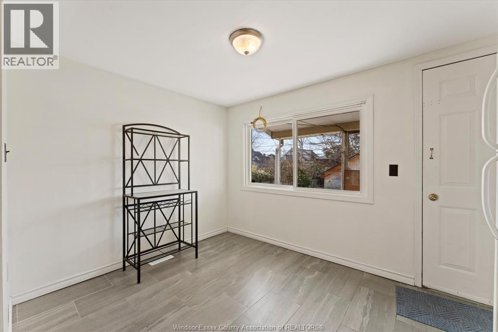 1031 LOUIS AVE, Windsor, Ontario, N9A1Y1 — Photo 14