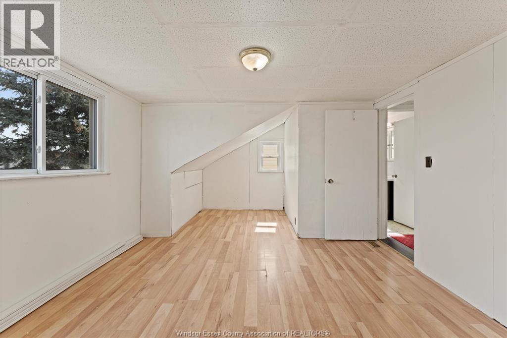 1031 LOUIS AVE, Windsor, Ontario, N9A1Y1 — Photo 16