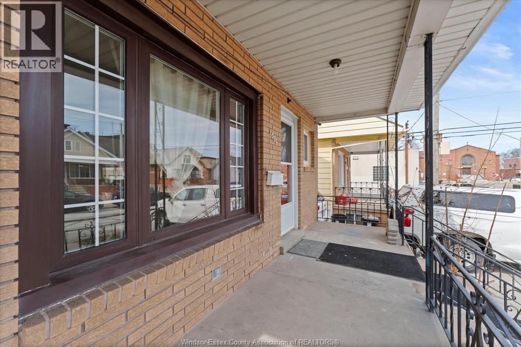 1031 LOUIS AVE, Windsor, Ontario, N9A1Y1 — Photo 4