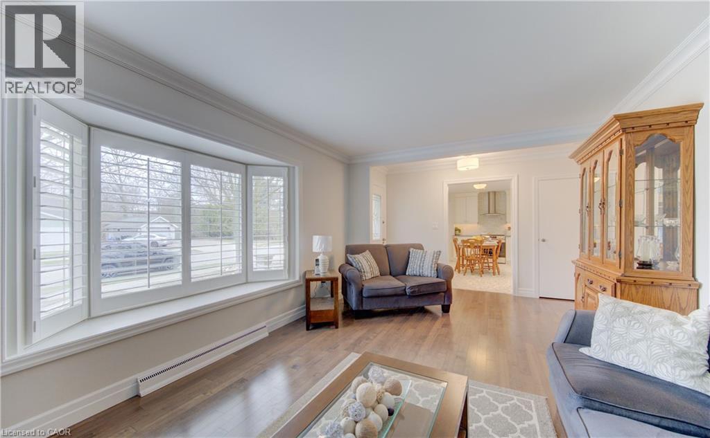 196 LOURDES Street, Waterloo, Ontario, N2L1N7 — Photo 15