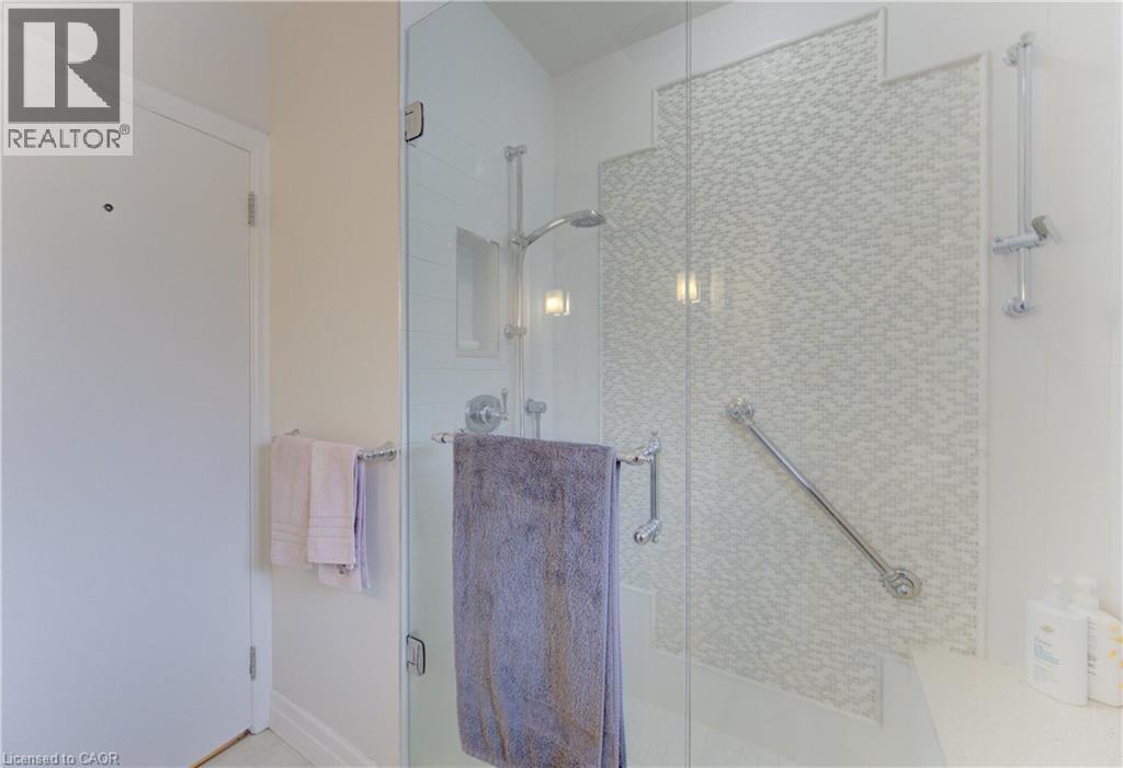 196 LOURDES Street, Waterloo, Ontario, N2L1N7 — Photo 21