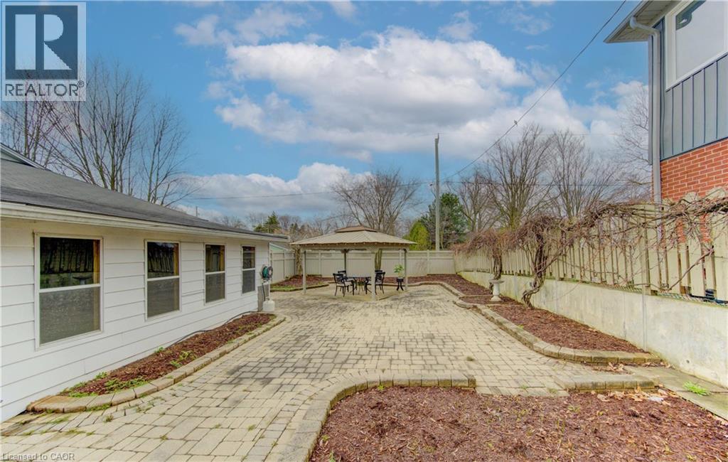 196 LOURDES Street, Waterloo, Ontario, N2L1N7 — Photo 35