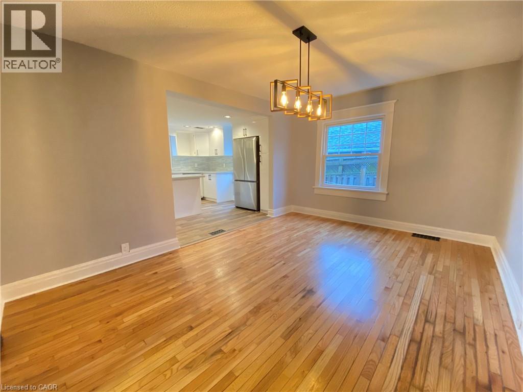 168 GARSIDE Avenue N, Hamilton, Ontario, L8H4W6 — Photo 3