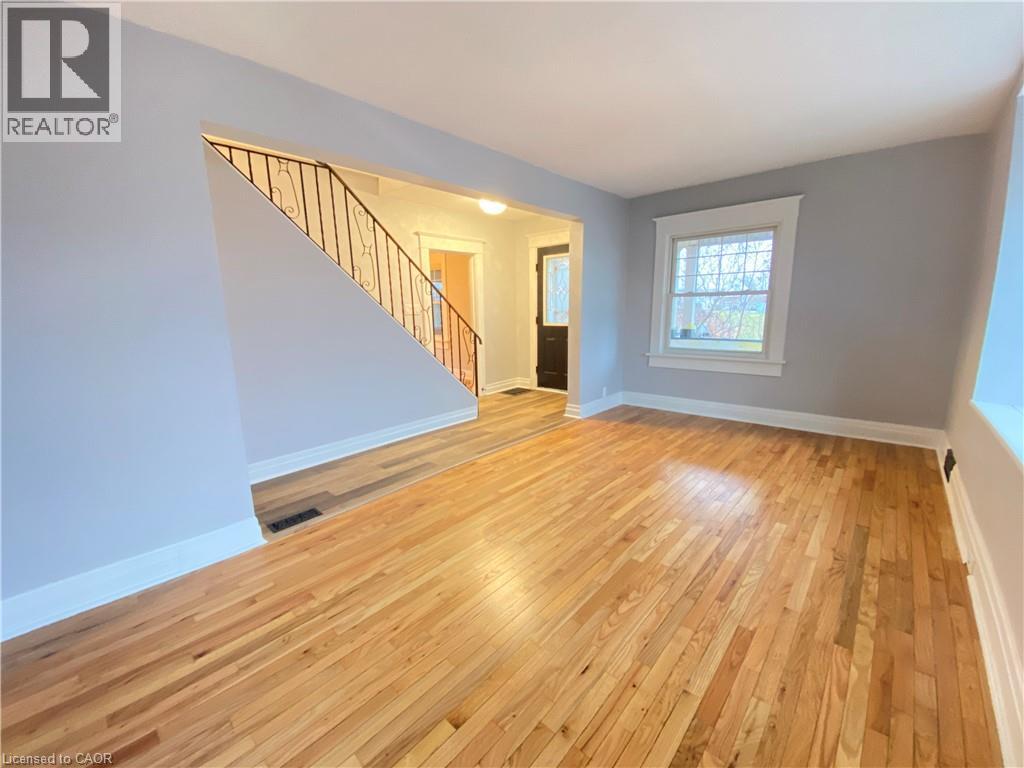 168 GARSIDE Avenue N, Hamilton, Ontario, L8H4W6 — Photo 6