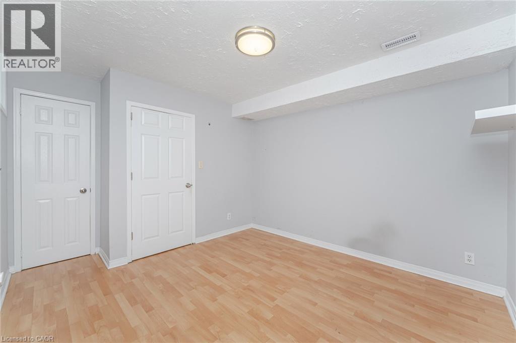 21 BEVERLEY Street Unit# (LOWER), Waterloo, Ontario, N2L2H5 — Photo 19