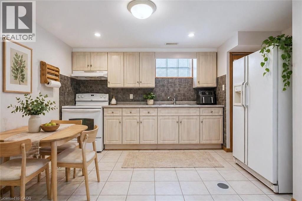 2 HAMILTON Drive, Guelph/Eramosa, Ontario, N1H6J2 — Photo 18