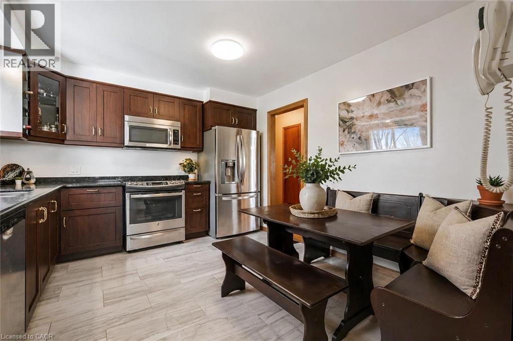 2 HAMILTON Drive, Guelph/Eramosa, Ontario, N1H6J2 — Photo 6