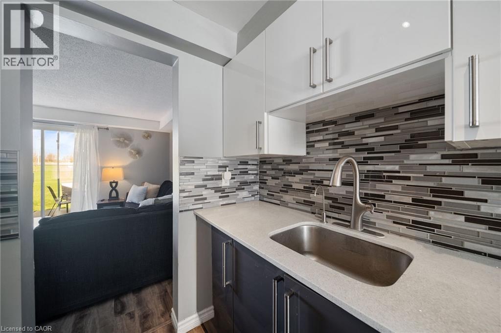 160 RITTENHOUSE Road Unit# 20, Kitchener, Ontario, N2E3G6 — Photo 11