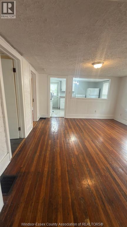 843 ELLROSE Unit# #Upper, Windsor, Ontario, N8Y3W6 — Photo 6