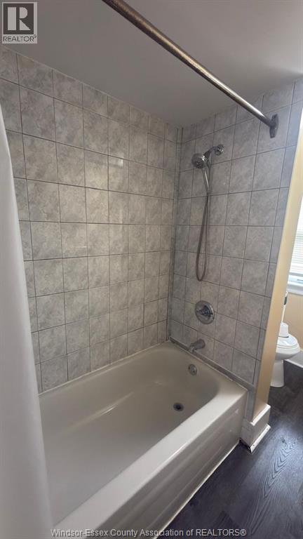 843 ELLROSE Unit# #Upper, Windsor, Ontario, N8Y3W6 — Photo 8