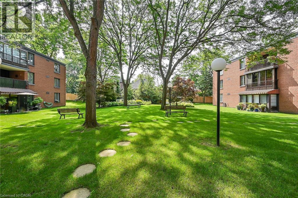 150 WILSON Street W Unit# PH1, Ancaster, Ontario, L9G4E7 — Photo 42