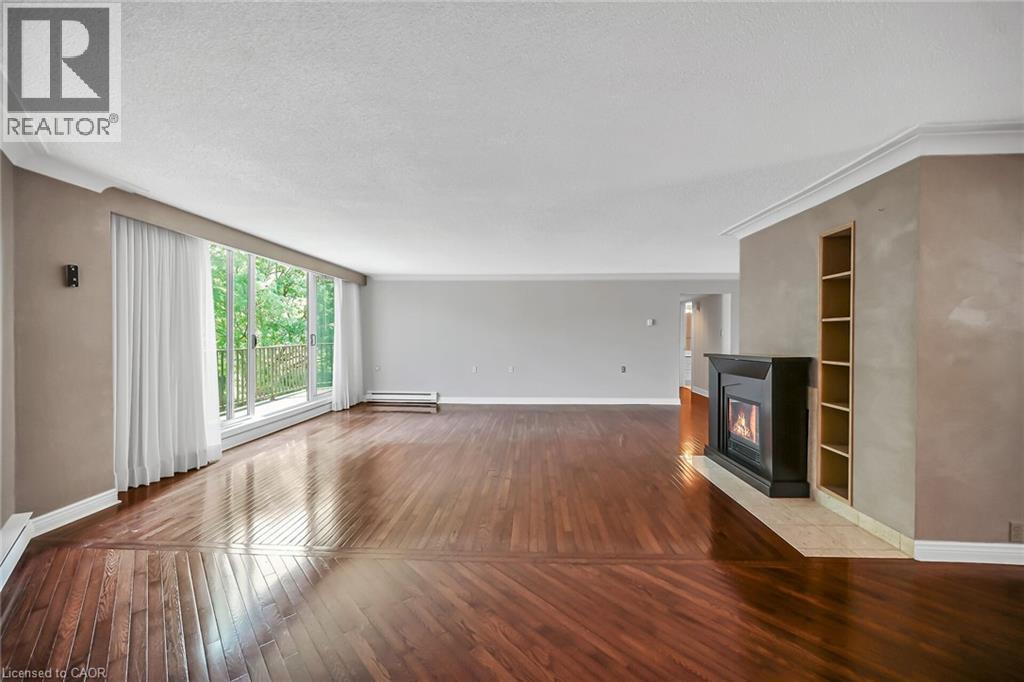 150 WILSON Street W Unit# PH1, Ancaster, Ontario, L9G4E7 — Photo 5
