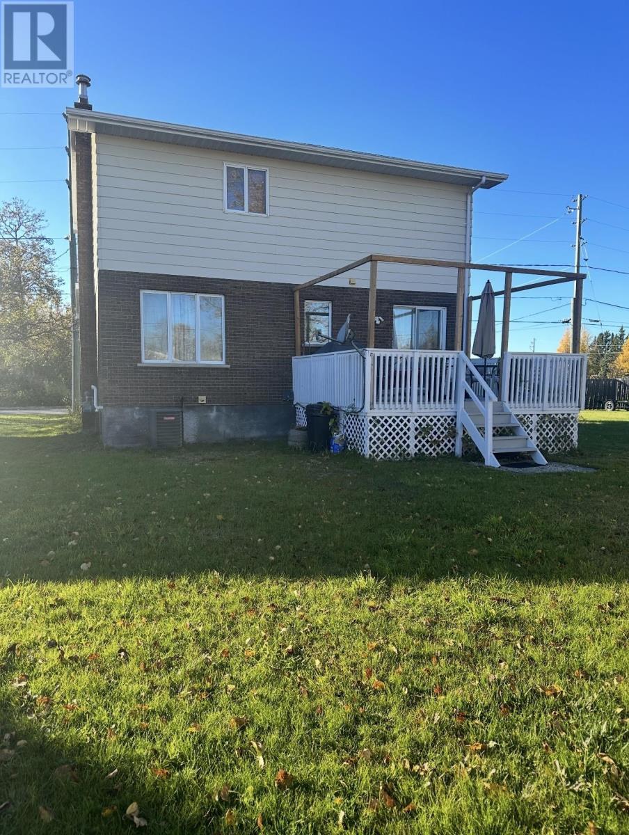 711 First ST W, Geraldton, Ontario, P0T1M0 — Photo 28