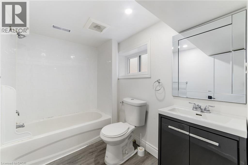 27 MELROSE Avenue S, Hamilton, Ontario, L8M2Y4 — Photo 15